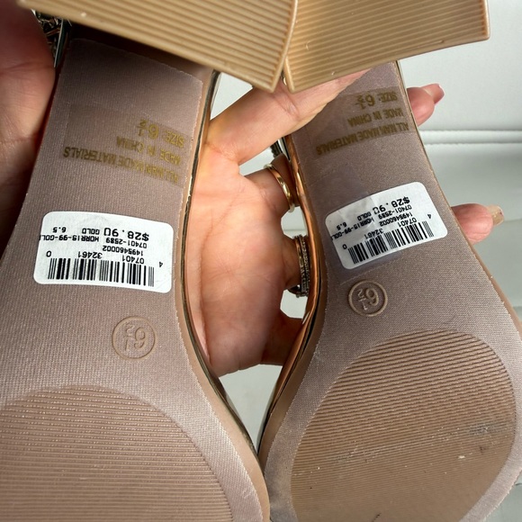 Windsor Gold Rhinestone Block Heel Sandals Size 6.5 NWT Glam Ankle Strap Heels - Picture 7 of 10